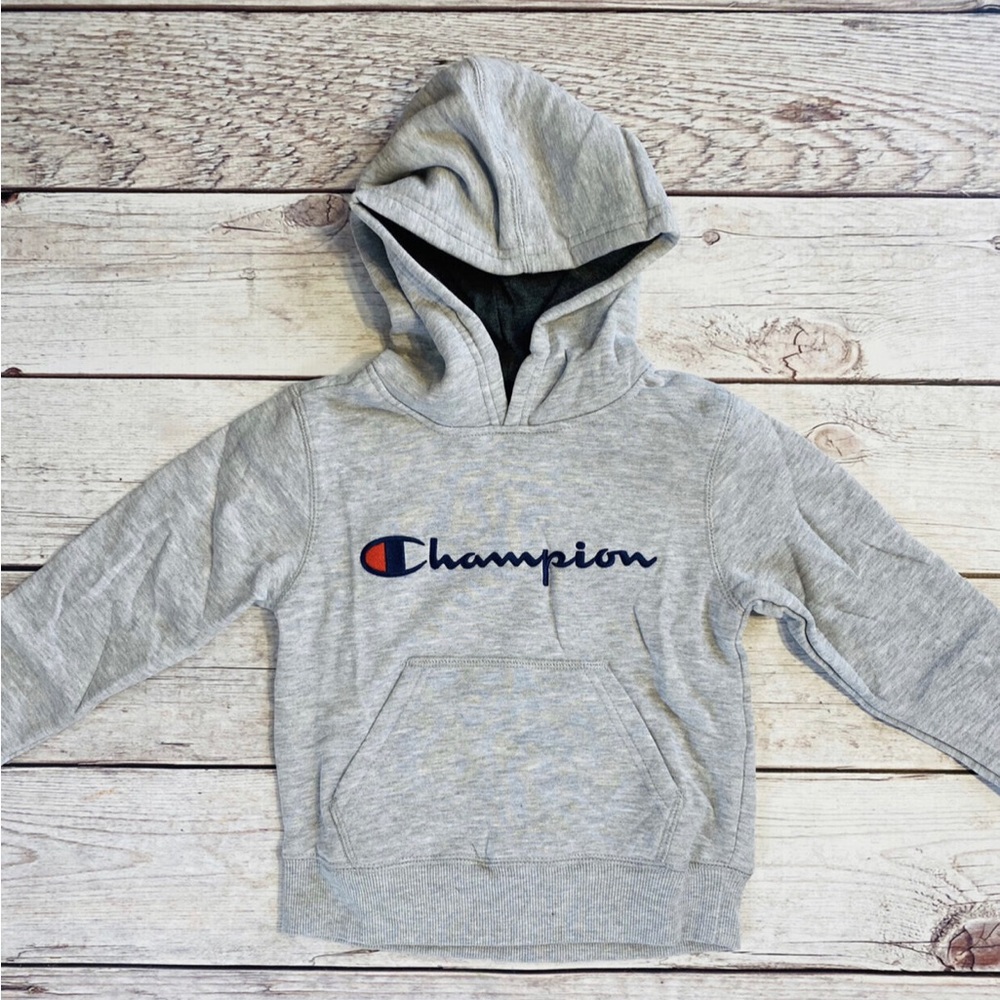 📌🆕 Champion • Hoodie - Picture 2 of 5